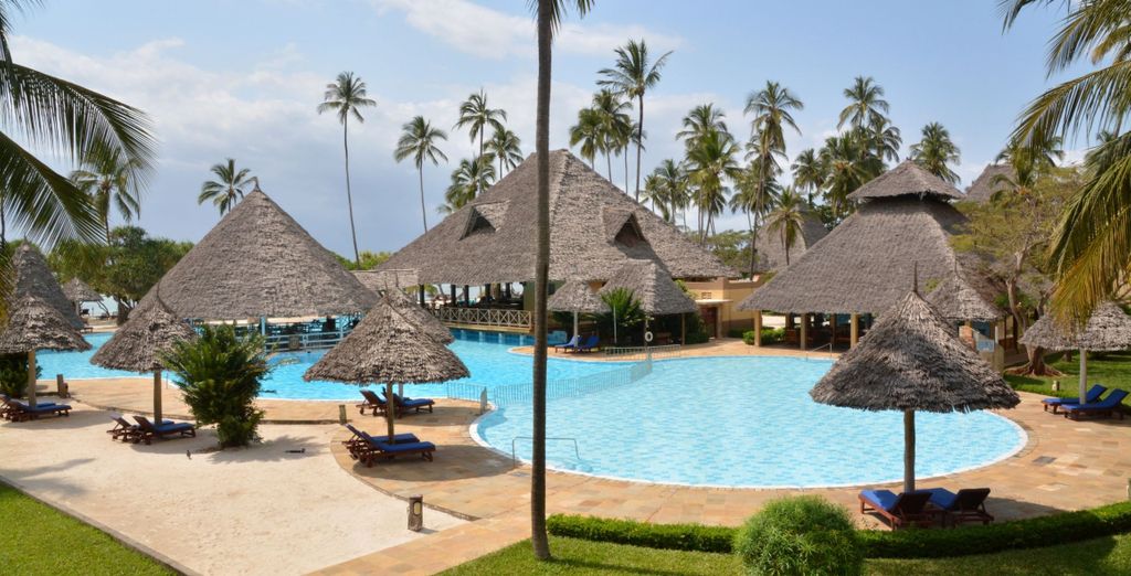Neptune Pwani Beach Resort & Spa 5*