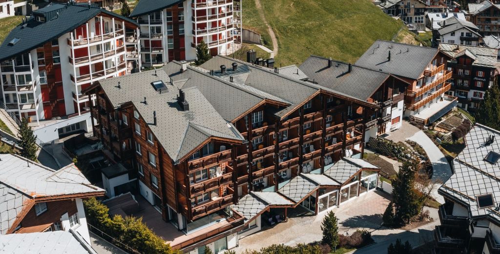 Wellnesshotel Schweizerhof Saas-Fee 4*