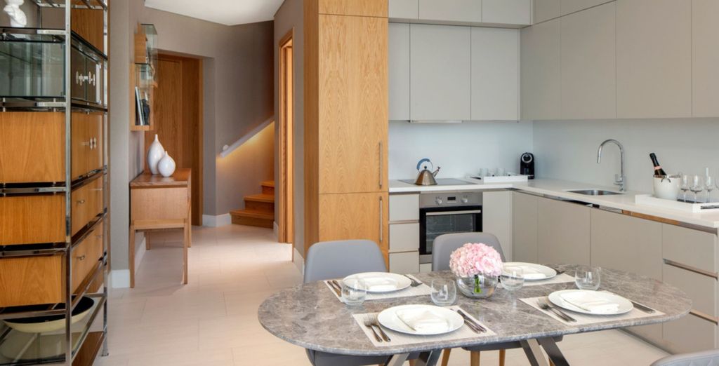 Combinato 5* SLS Dubai Hotel & Residences e Th8 Palm 5*