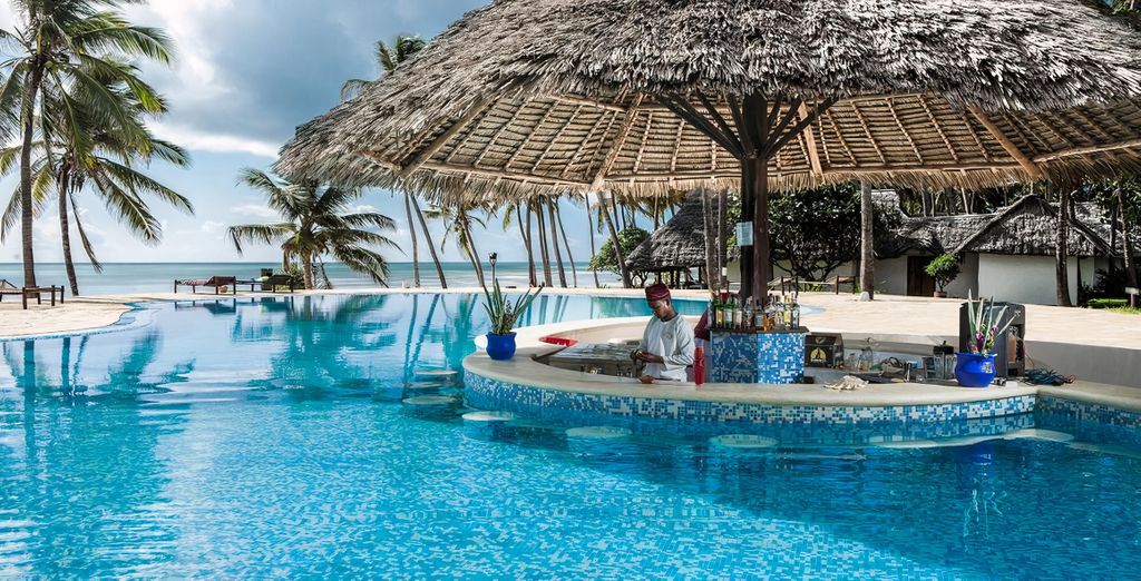 Safari privato nella natura e Karafuu Beach Resort & Spa 5*