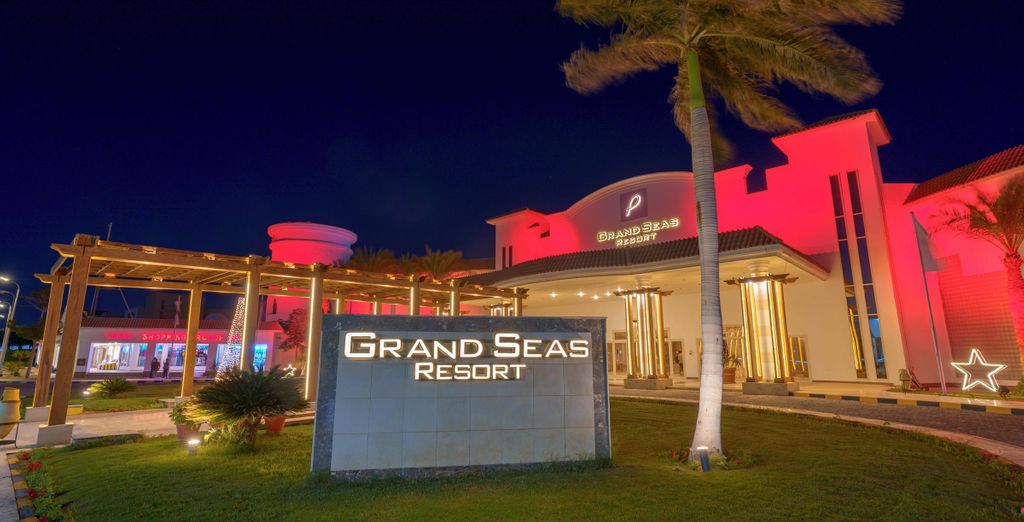 Protels Grand Seas Resort 4*