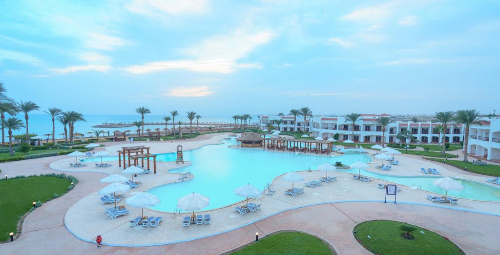 Protels Grand Seas Resort 4*