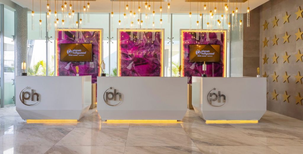 Planet Hollywood Adult Scene 5* - Adults Only