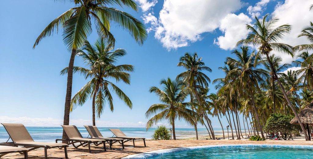 Safari privato nella natura e Karafuu Beach Resort & Spa 5*