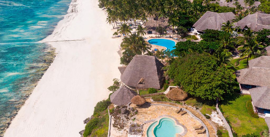 Safari privato nella natura e Karafuu Beach Resort & Spa 5*