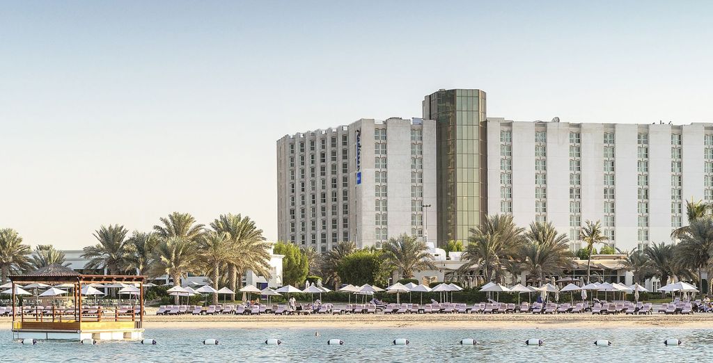 Radisson Blu Hotel & Resort 5*