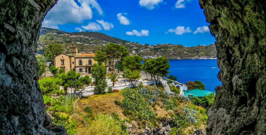 Viaggio alla scoperta delle Isole Eolie