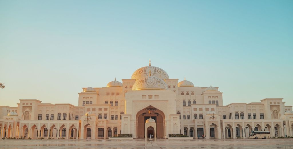 W Abu Dhabi Yas Island 5*