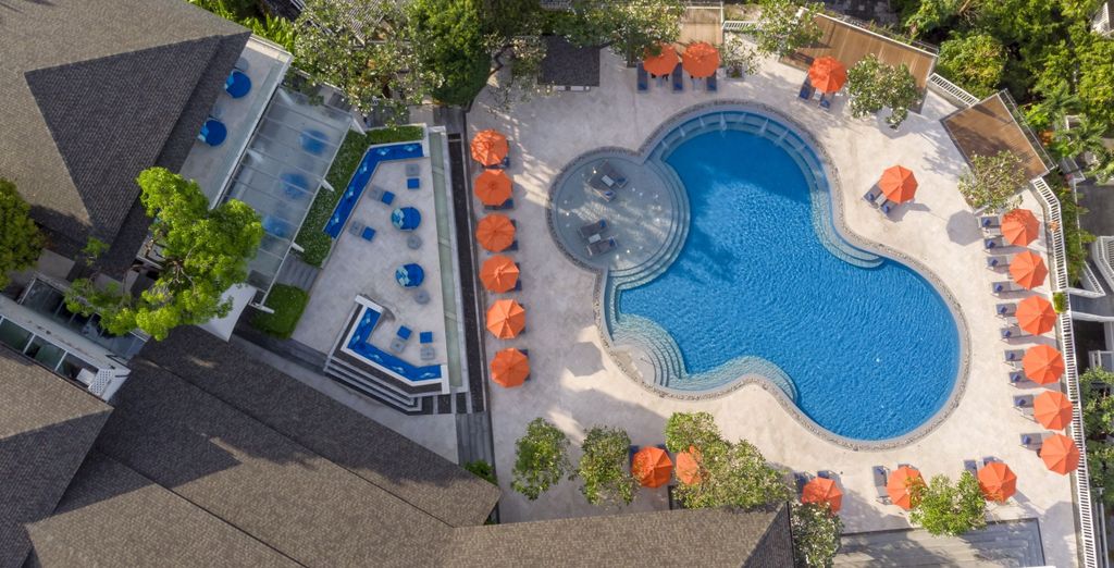 Diamond Cliff Resort & Spa 5*, Sea Seeker Krabi Resort - SHA Extra Plus 4*, Le Méridien Khao Lak Resort & Spa 5* con possibile pre-estensione al Lilit Bang Lumphu Hotel - Bangkok 4*