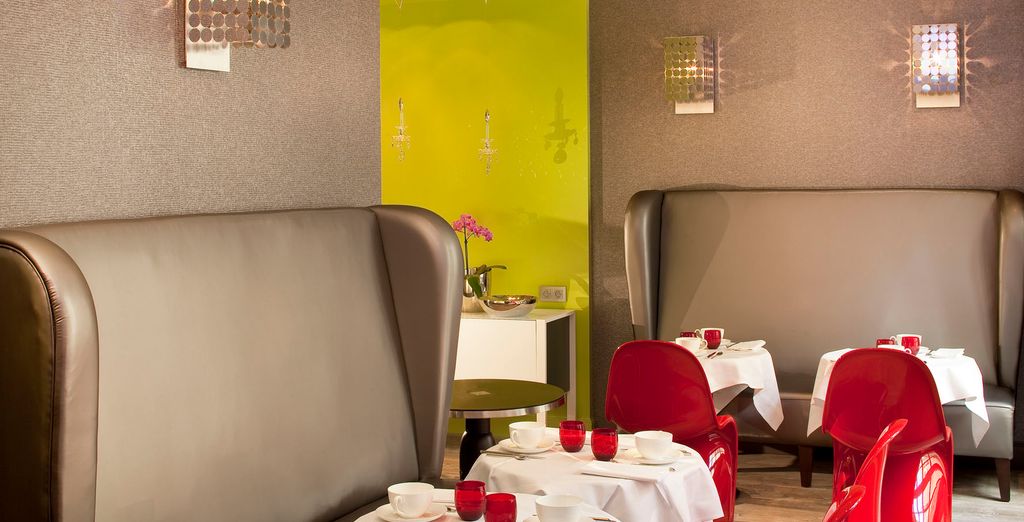 Hotel Le Petit Paris 4*