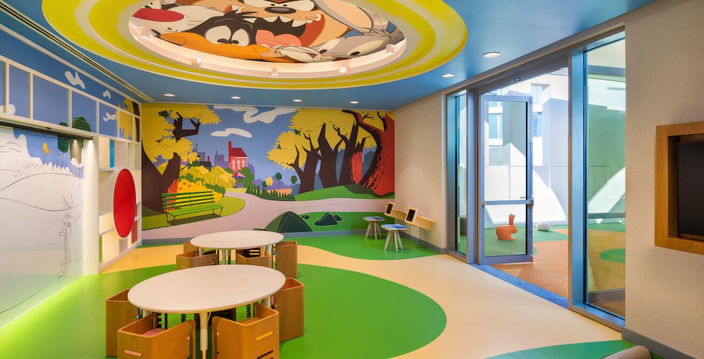 The Warner Bros Abu Dhabi, by Hilton 5*
