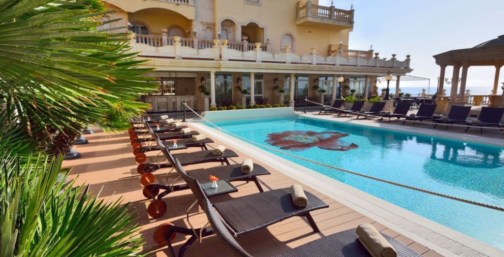 Hellenia Yachting Hotel 4*