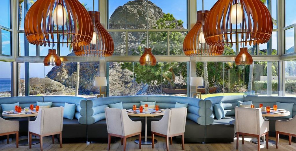 Al Bustan Palace, A Ritz Carlton Resort 5*