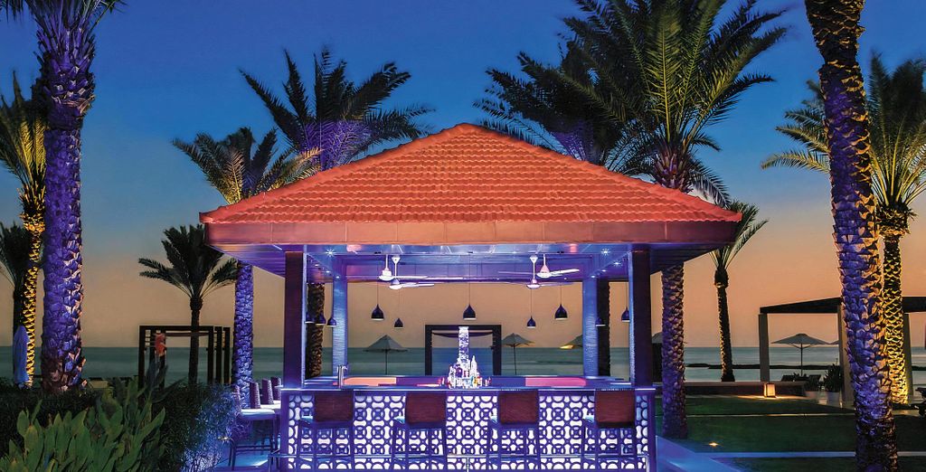 Al Bustan Palace, A Ritz Carlton Resort 5*