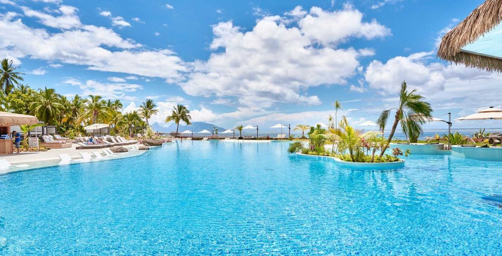 Hilton Tahiti, Cook's Bay Resort Moorea e Royal Bora Bora 