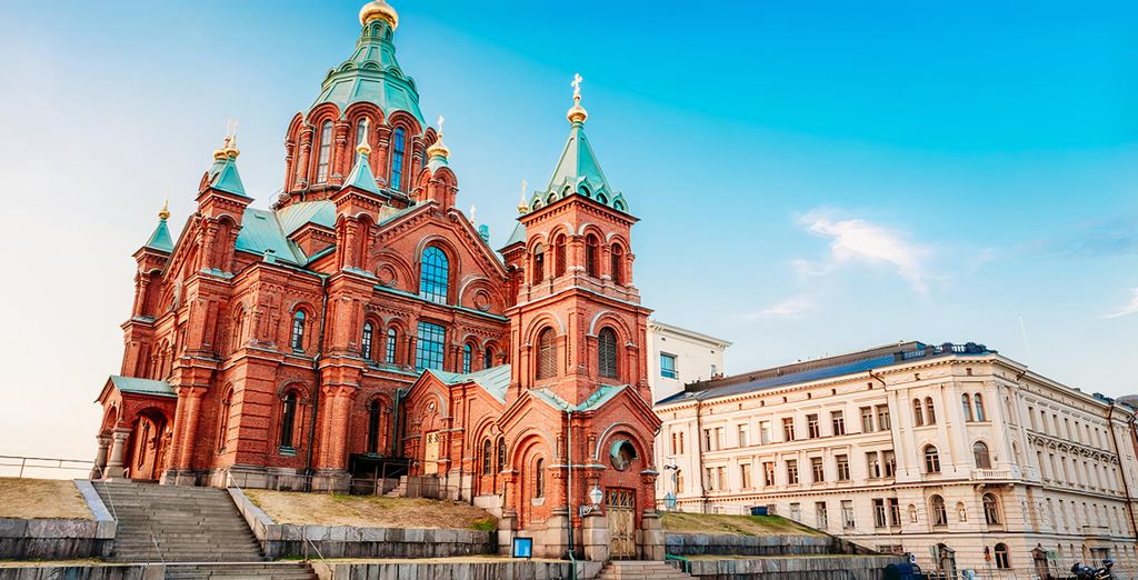 Arctic Circle Wilderness Resort con possibile estensione a Helsinki
