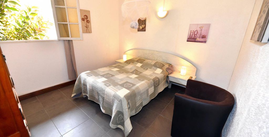 Anoli Lodges