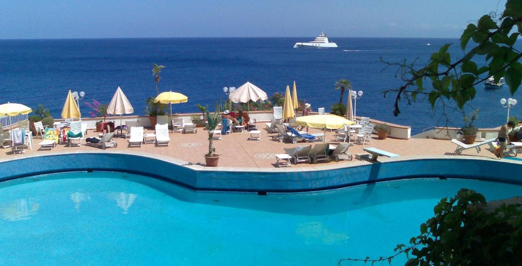 Hotel Carasco 4*