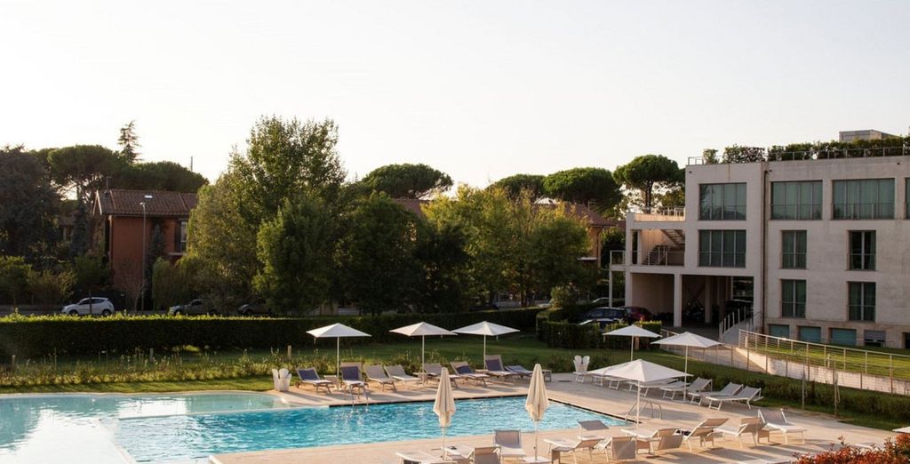 Hotel Pisa Tower Plaza 5*