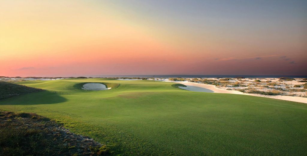 St. Regis Saadiyat Island Resort 5* con Etihad Airways