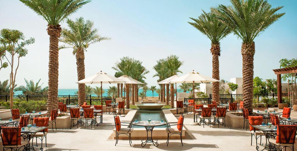 St. Regis Saadiyat Island Resort 5* con Etihad Airways