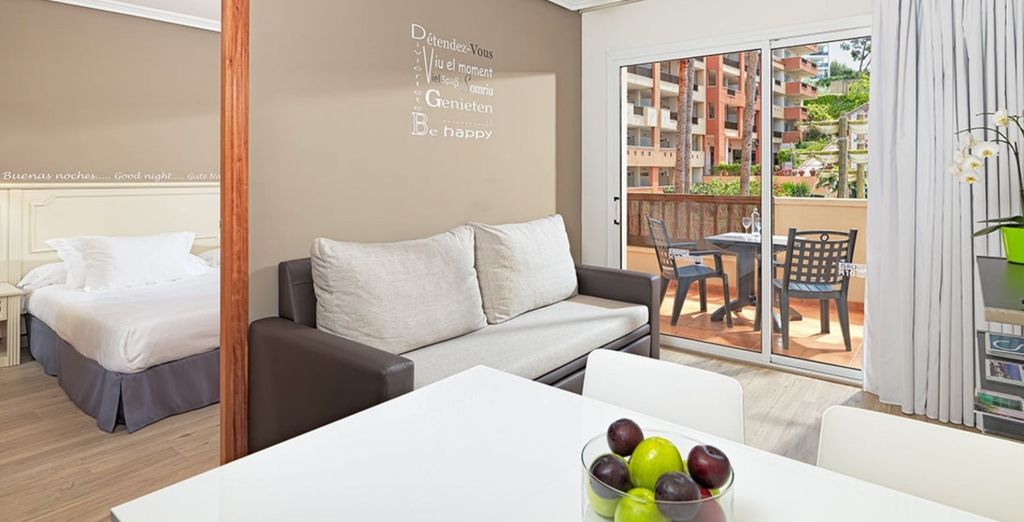 H10 Mediterranean Village 4*