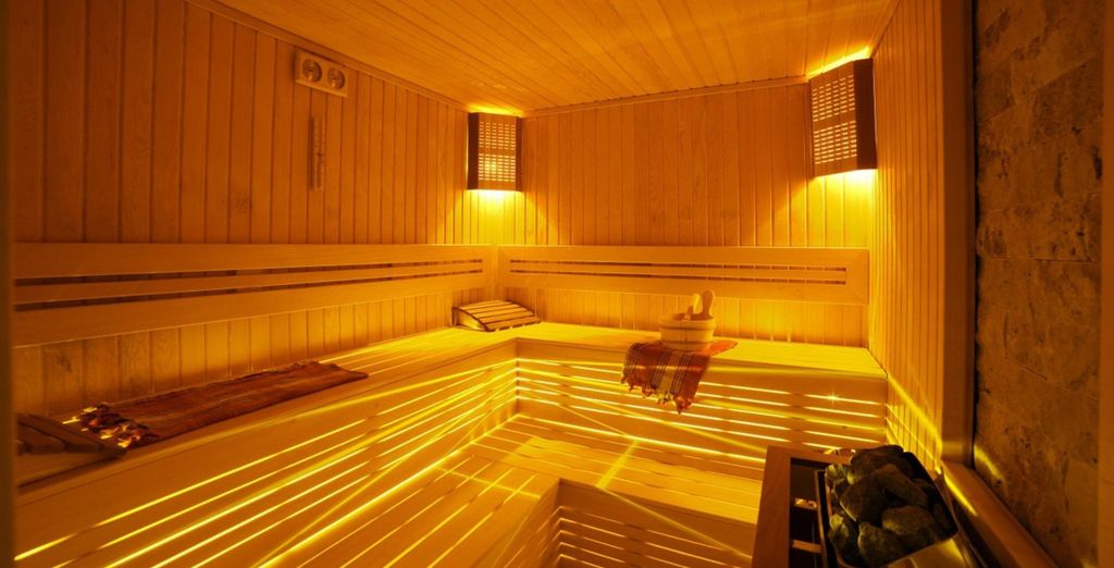 Great Fortune Design Hotel 4*