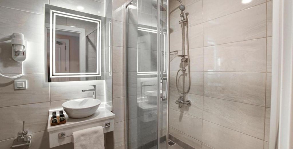 Great Fortune Design Hotel 4*