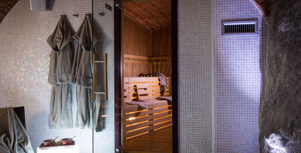 Hotel Ad Gallias 4*