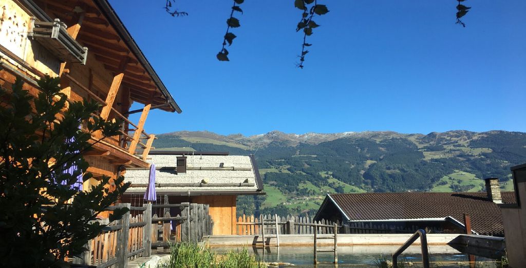 Hochleger Luxury Chalet Resort 5*