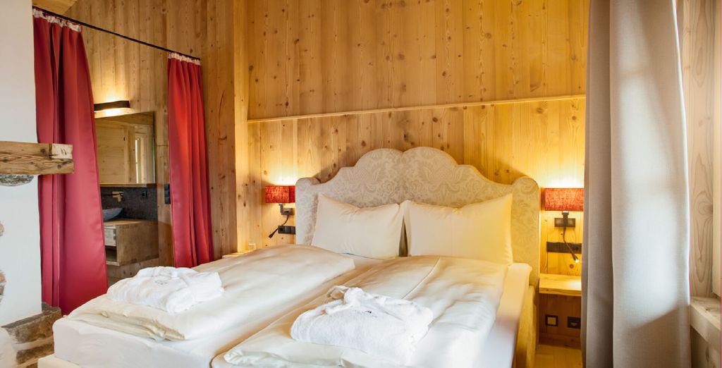 Hochleger Luxury Chalet Resort 5*