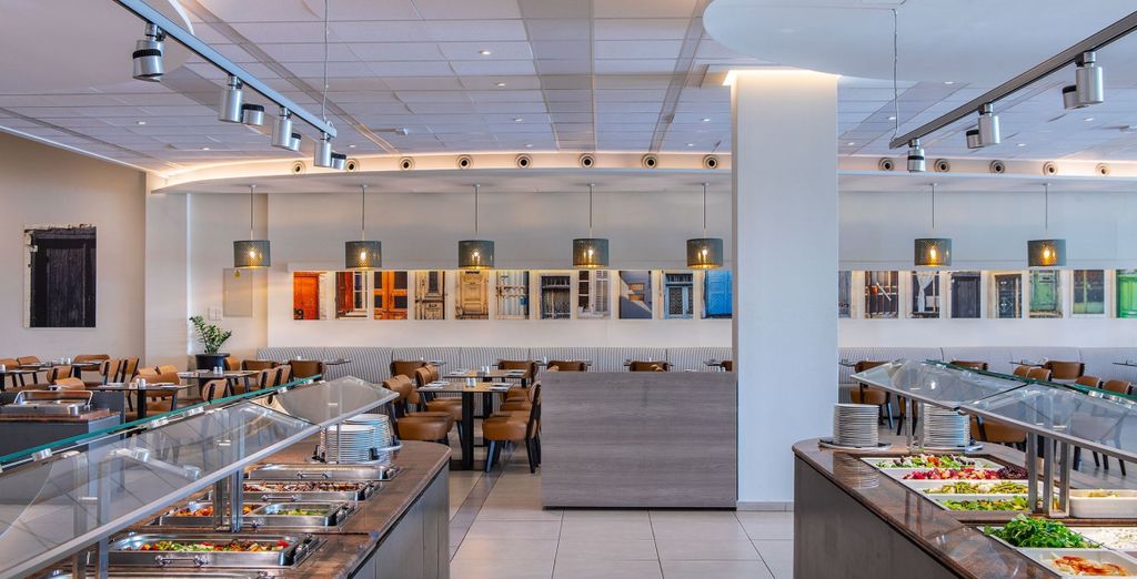 Mayfair Hotel 4*