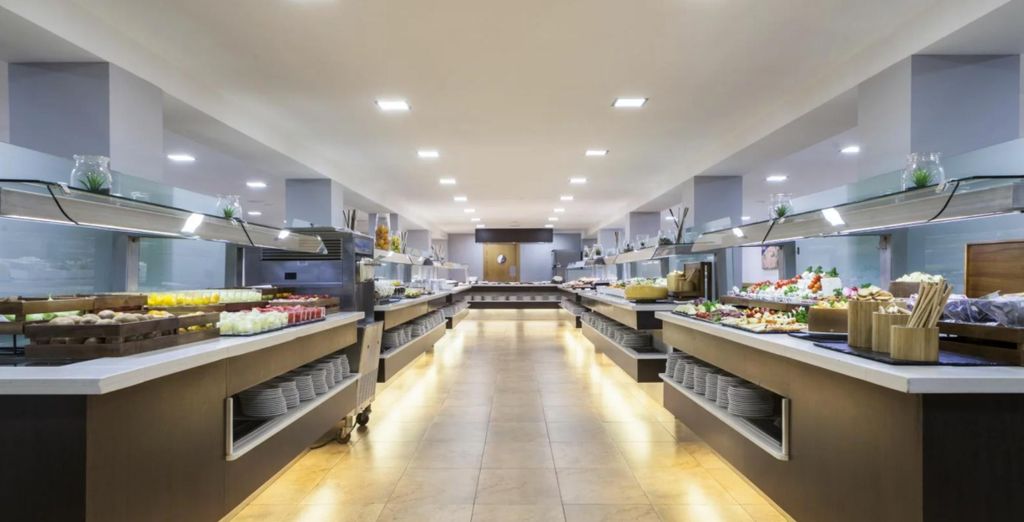 Helios Lloret 4*