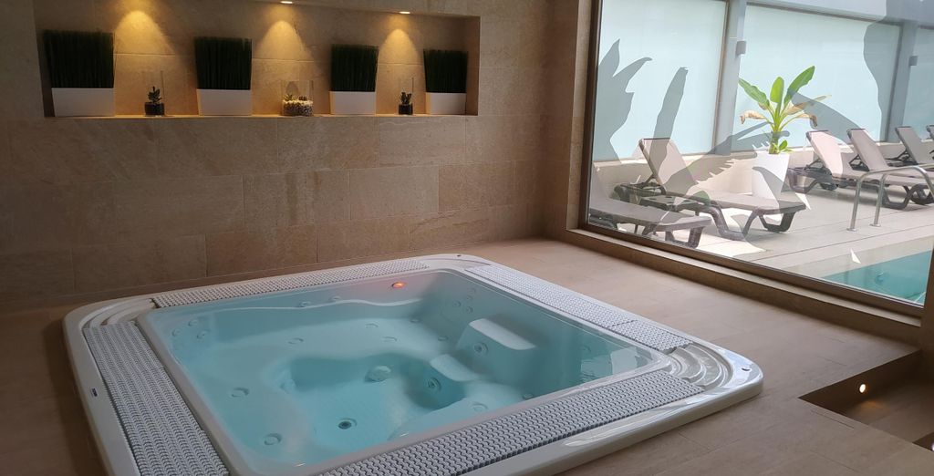 Helios Lloret 4*