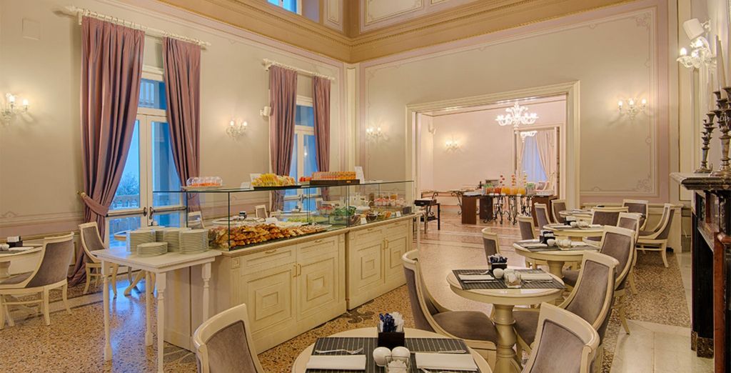 Grand Hotel Palazzo Livorno 5*