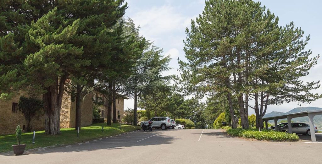 Pamplona El Toro Hotel and Spa 4*