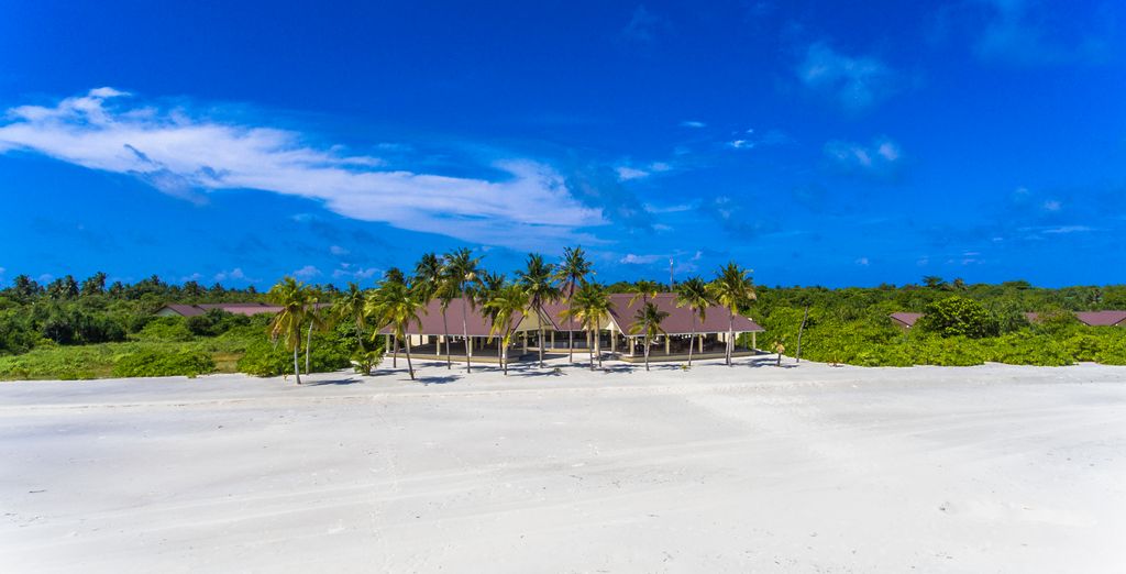 Hondaafushi Island Resort 4*