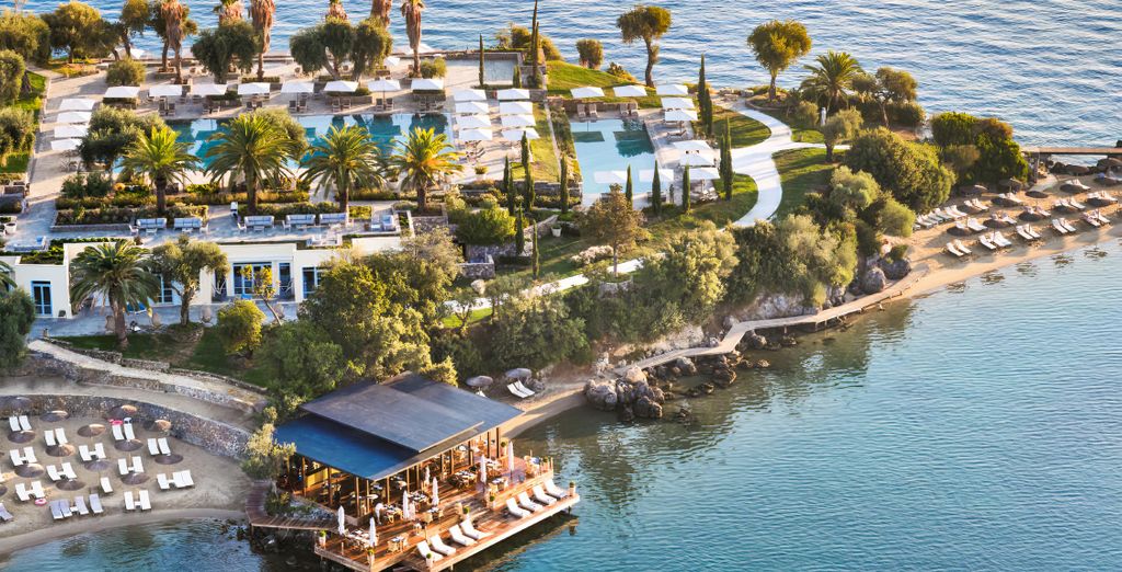 Grecotel Corfu Imperial 5*