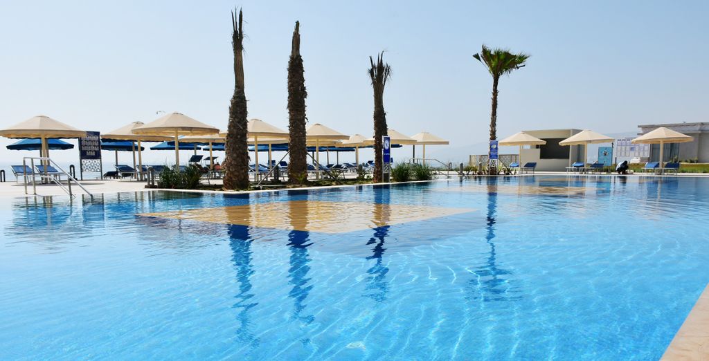 Pickalbatros White Beach Resort 5* - Adults Only