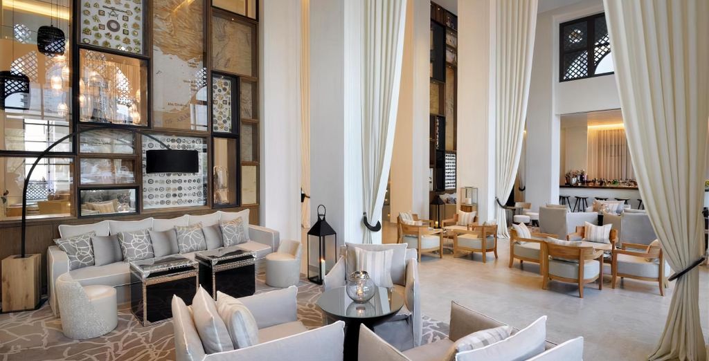 Combinato Address Beach Fujairah 5* e Vida Downtown Dubai 4*