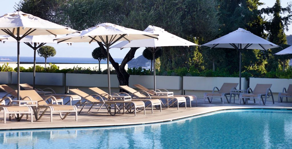 Rhodes Bay Hotel 5*