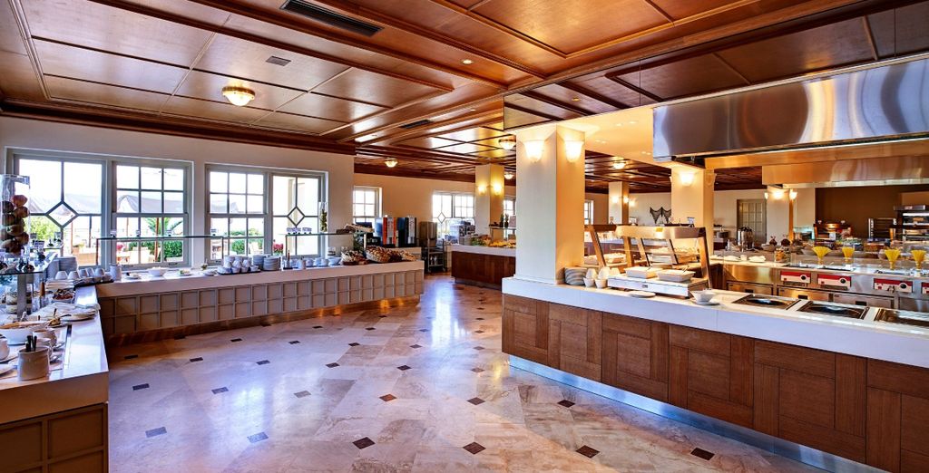 Kalimera Kriti Hotel & Village Resort 5*