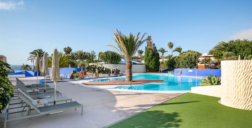 Hotel LIVVO Risco del Gato Suites 4*