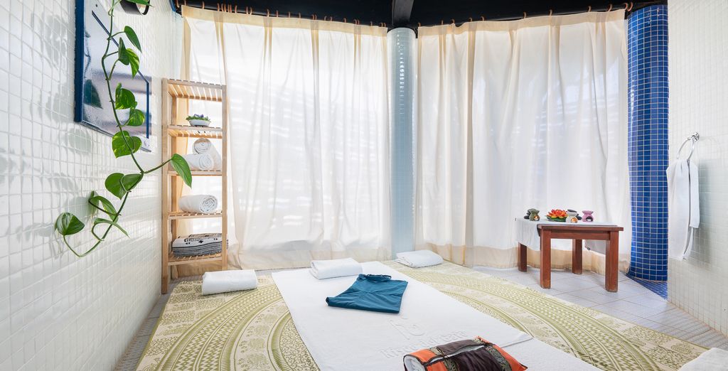 Hotel LIVVO Risco del Gato Suites 4*