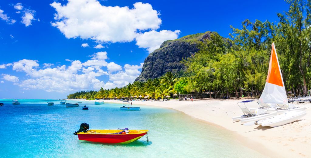 Maritim Crystals Beach Hotel Mauritius 4*