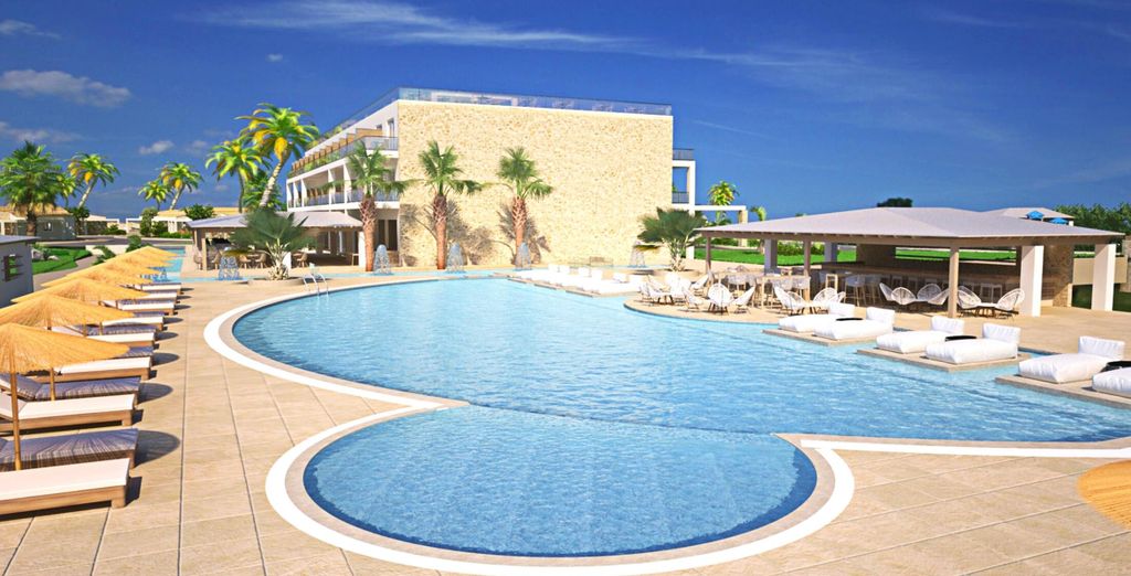 Laguna Holiday Resort 4*