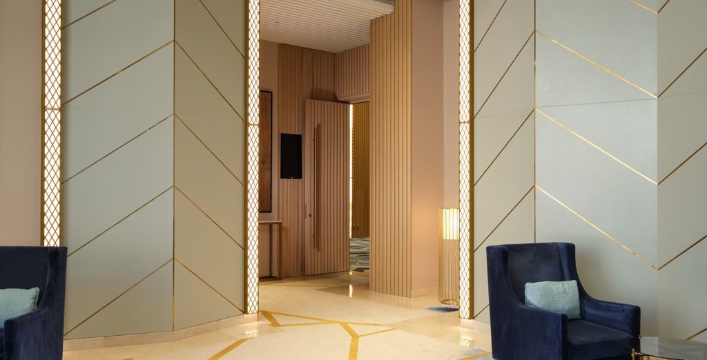 Avani Muscat Hotel 4*