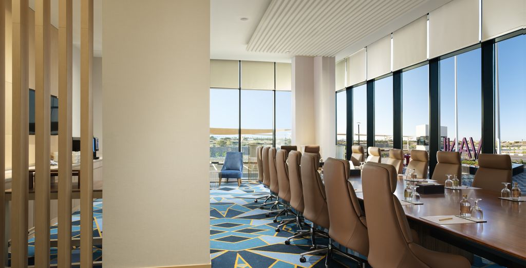 Avani Muscat Hotel 4*