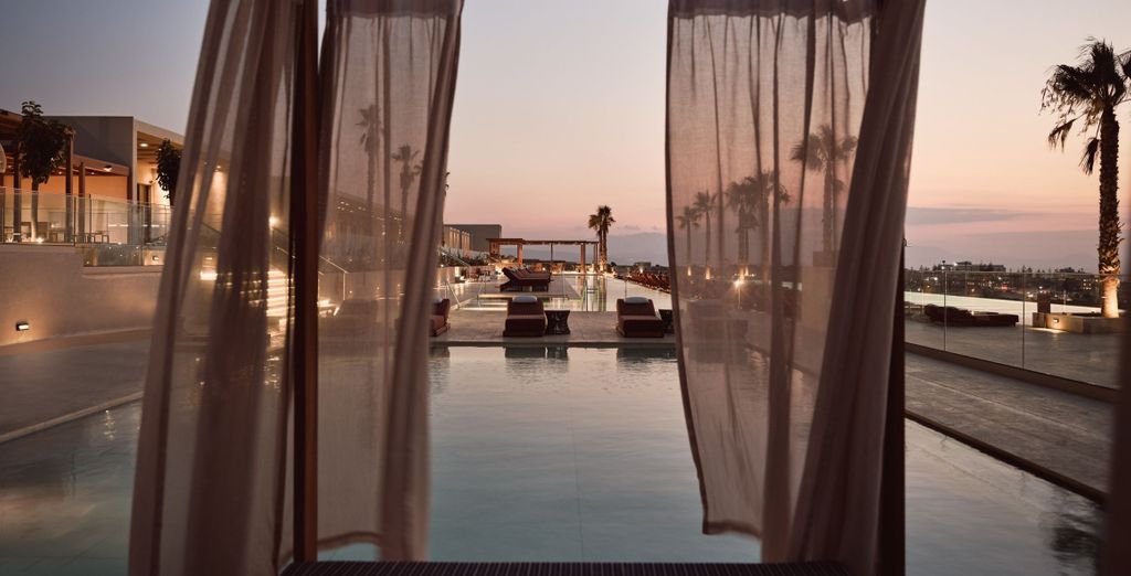 The Royal Senses Resort & Spa, Curio Collection by Hilton 5*