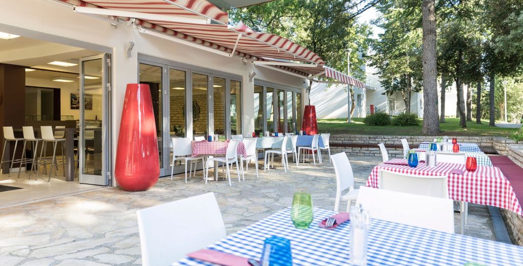 Crvena Luka Resort 4*